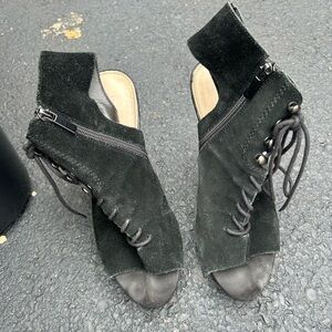 Stylish Black Women's Shoes